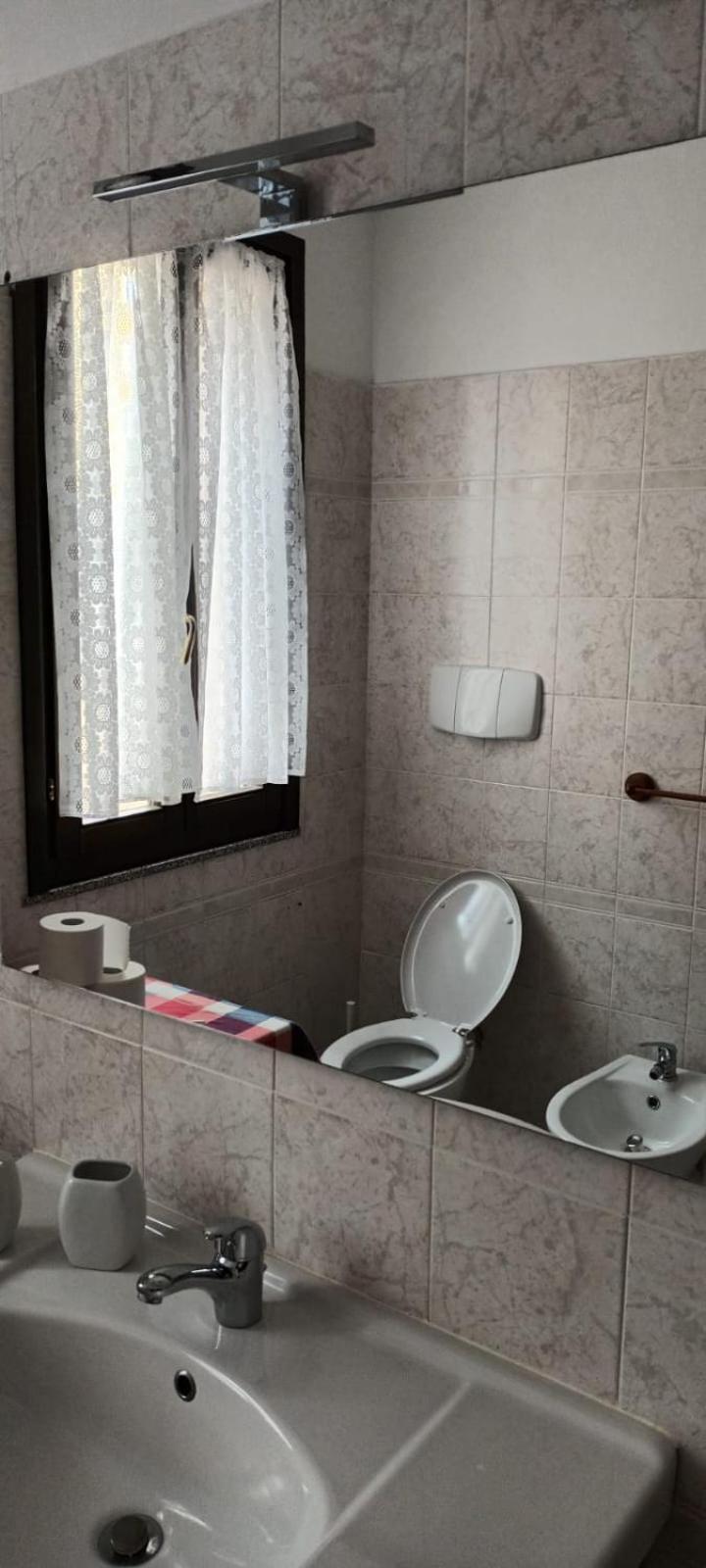 Casa Vacanze Sos Flores Alghero Luaran gambar
